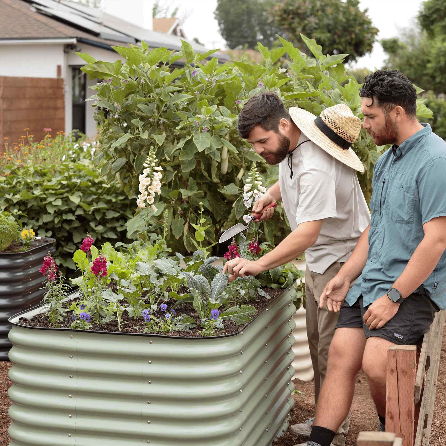 29” Tall Birdies Medium Modular Raised Garden Bed